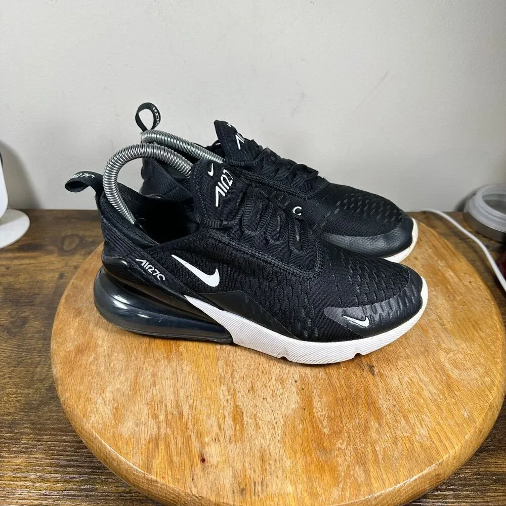 Nike Air Max 270 Women's Size 6.5‎ Black White Shoe Sneakers AH6789-001